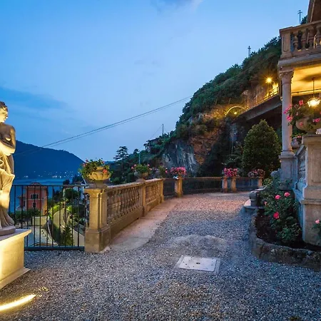 Monte Di Lenno Sleeps 8 Pool Air Con * Moltrasio