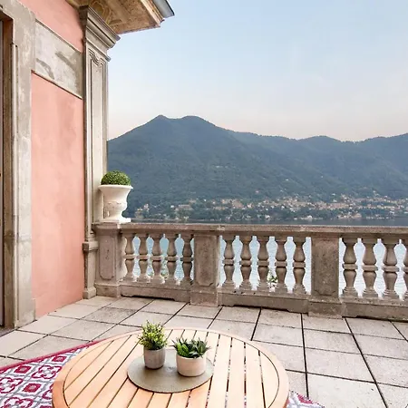Monte Di Lenno Sleeps 8 Pool Air Con Moltrasio