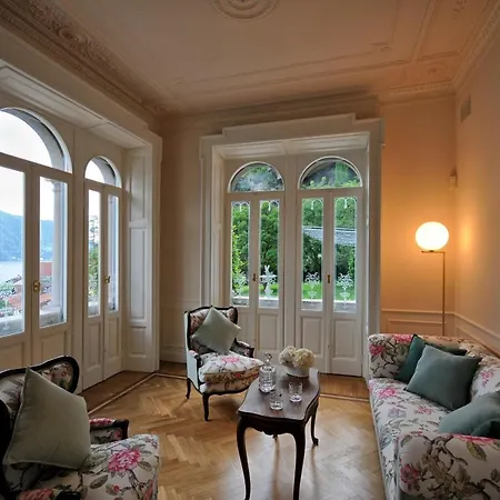 Monte Di Lenno Sleeps 8 Pool Air Con Villa Moltrasio